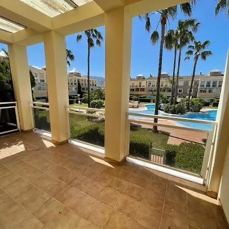 La Rosaleda-serviden Apartment